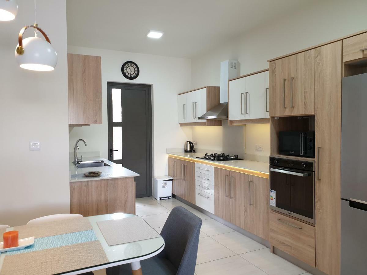 Westwood Luxury Penthouse With Private Roof Top Ref 15847 Flic-en-Flacq Exterior foto